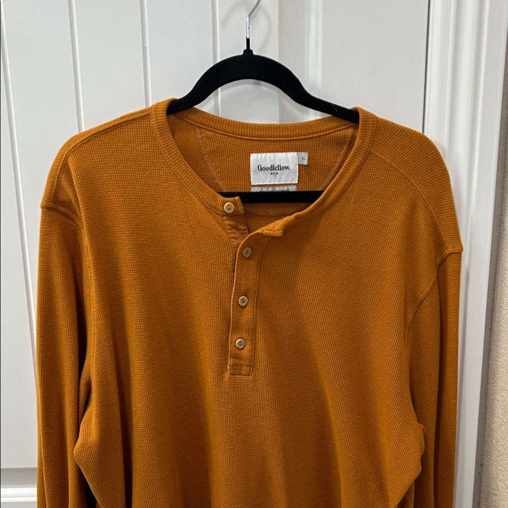 Goodfellow & Co Men's Mustard Long Sleeve Henley